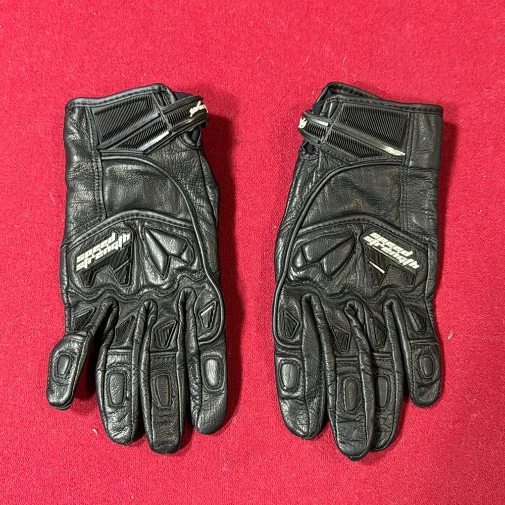 Speed and Strength womans moto gloves